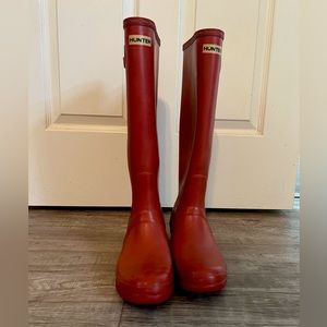 Red Hunter tall rain boots